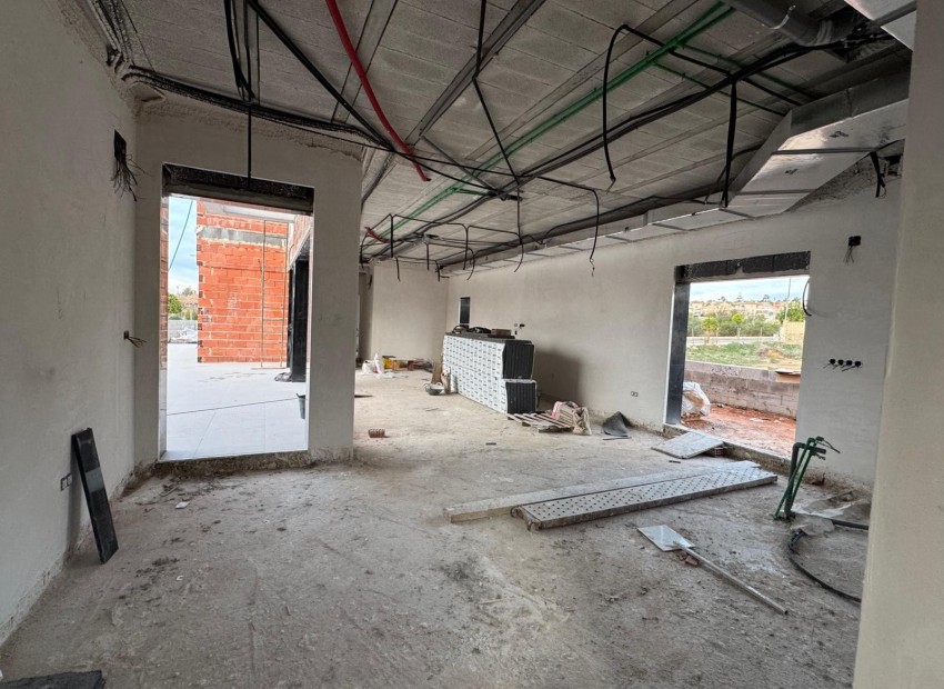 Resale - Detached Villa - La Marina - Urb. La Marina