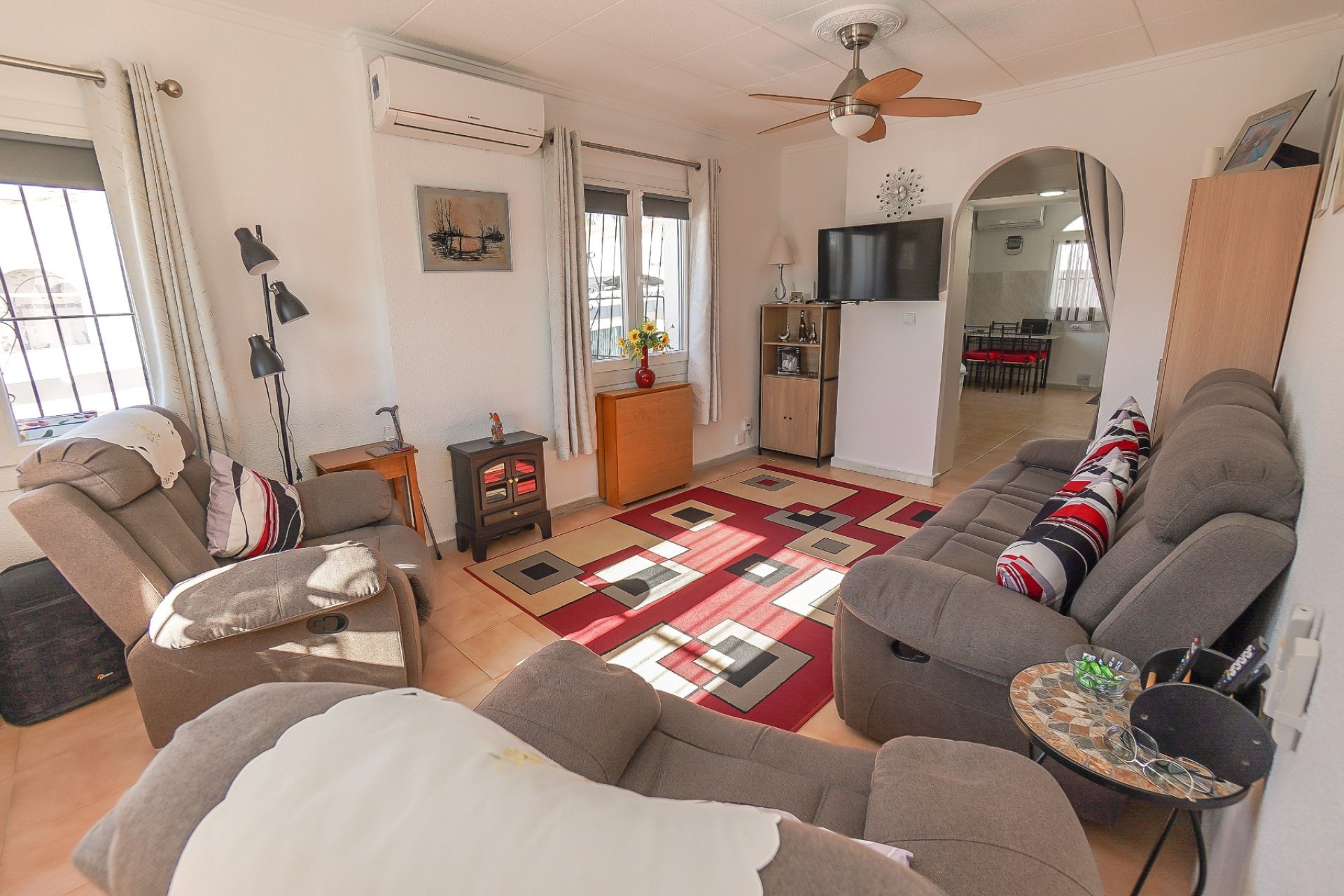 Resale - Detached Villa - La Marina - Urb. La Marina