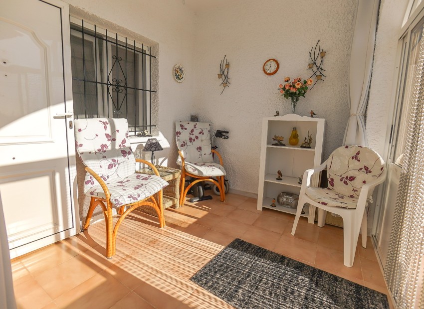 Resale - Detached Villa - La Marina - Urb. La Marina