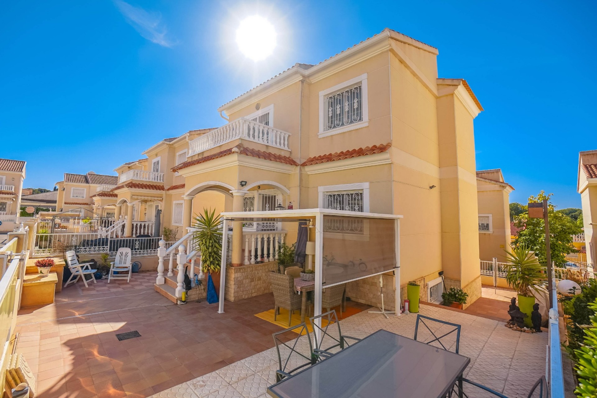 Resale - Detached Villa - La Marina - Urb. La Marina