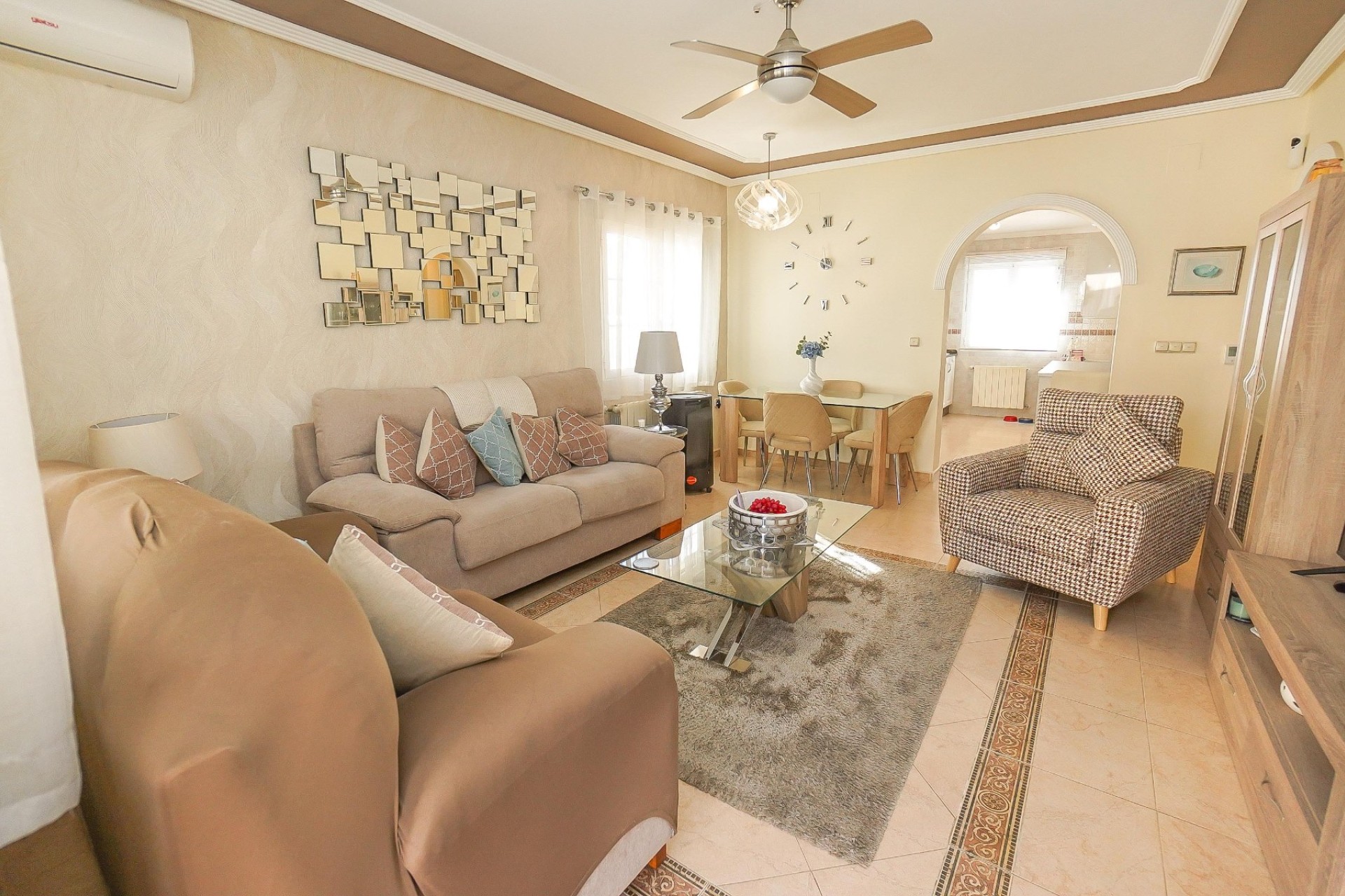 Resale - Detached Villa - La Marina - Urb. La Marina