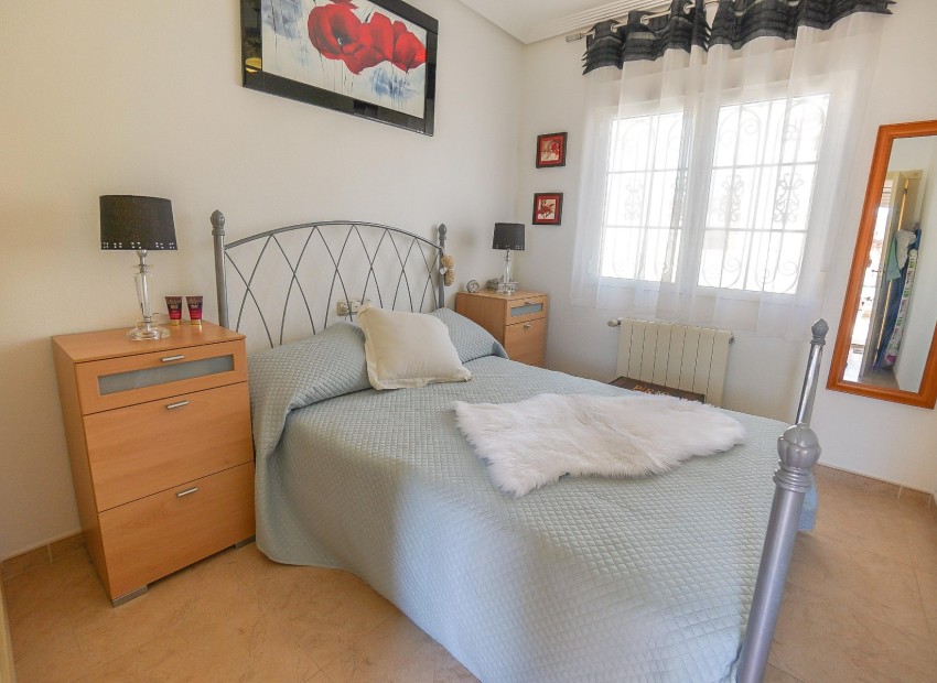 Resale - Detached Villa - La Marina - Urb. La Marina