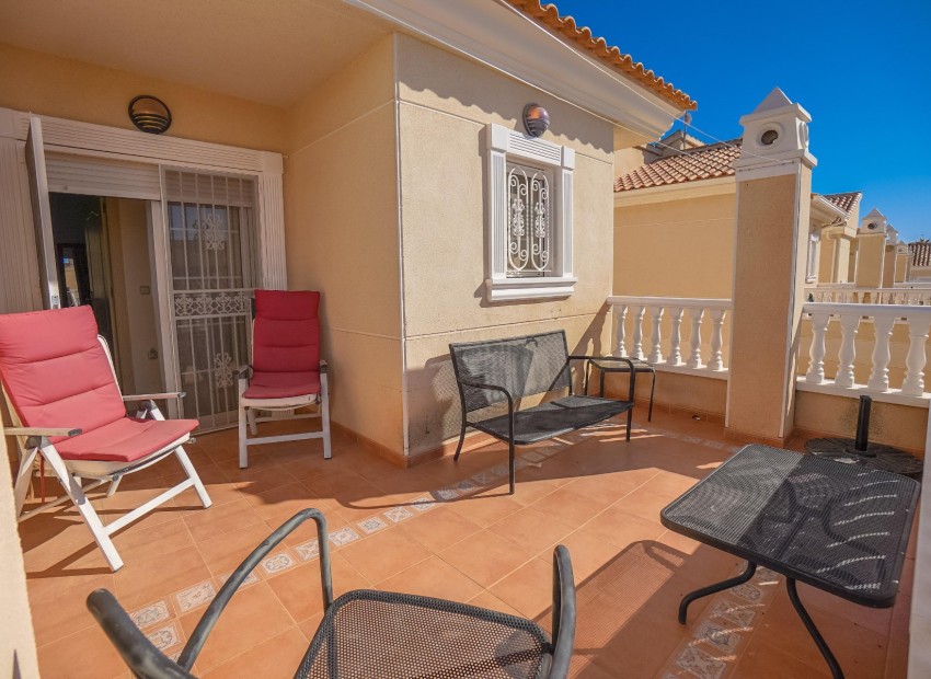 Resale - Detached Villa - La Marina - Urb. La Marina
