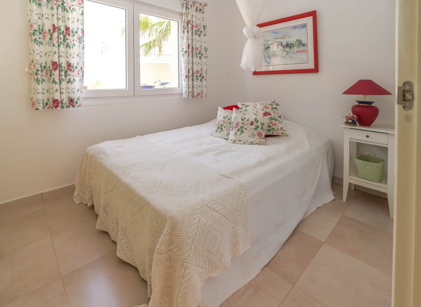 Resale - Detached Villa - La Marina - Urb. La Marina