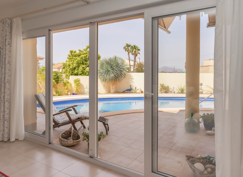 Resale - Detached Villa - La Marina - Urb. La Marina