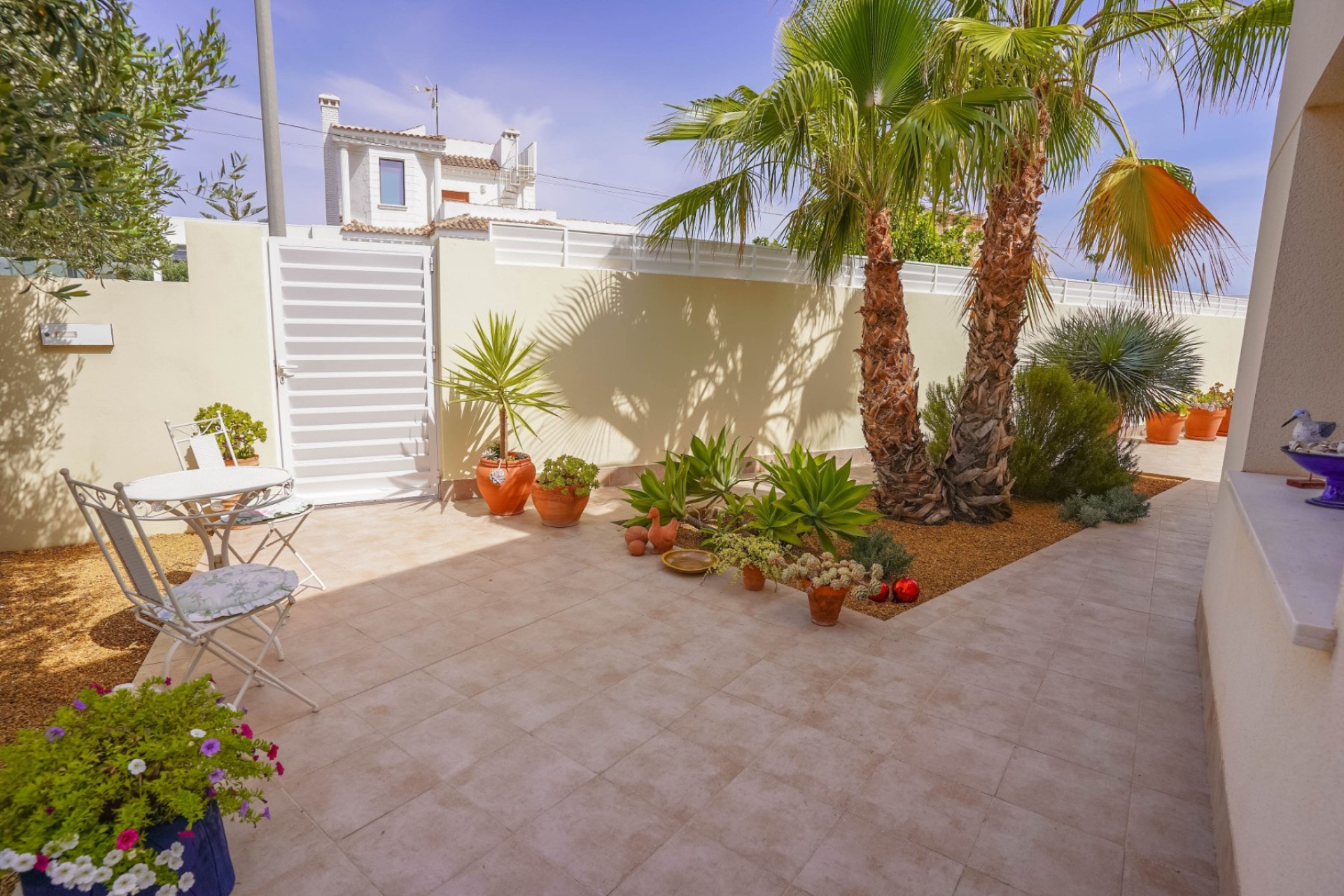 Resale - Detached Villa - La Marina - Urb. La Marina