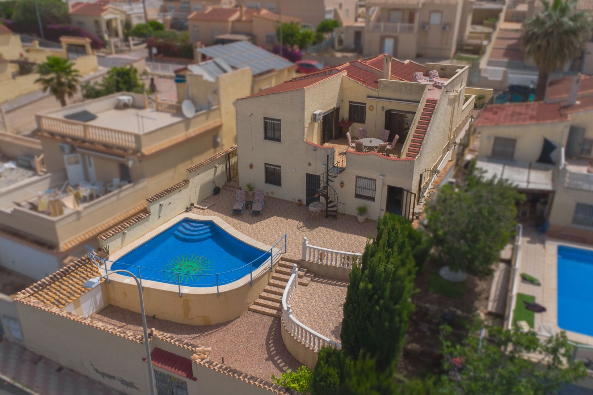 Resale - Detached Villa - La Marina - Urb. La Marina