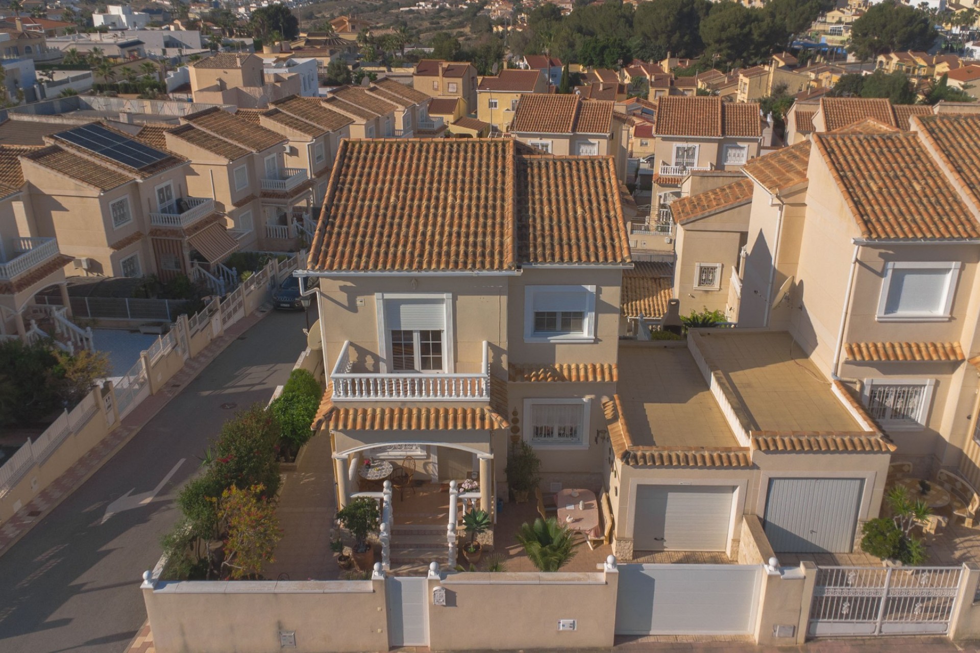 Resale - Detached Villa - La Marina - Urb. La Marina