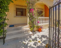Resale - End Terraced - La Marina - Urb. La Marina