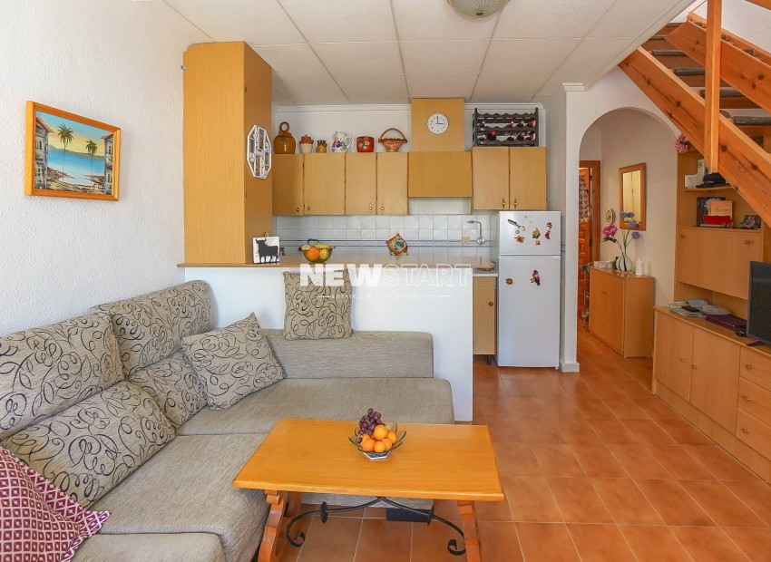 Resale - End Terraced Townhouse - La Marina - Urb. La Marina