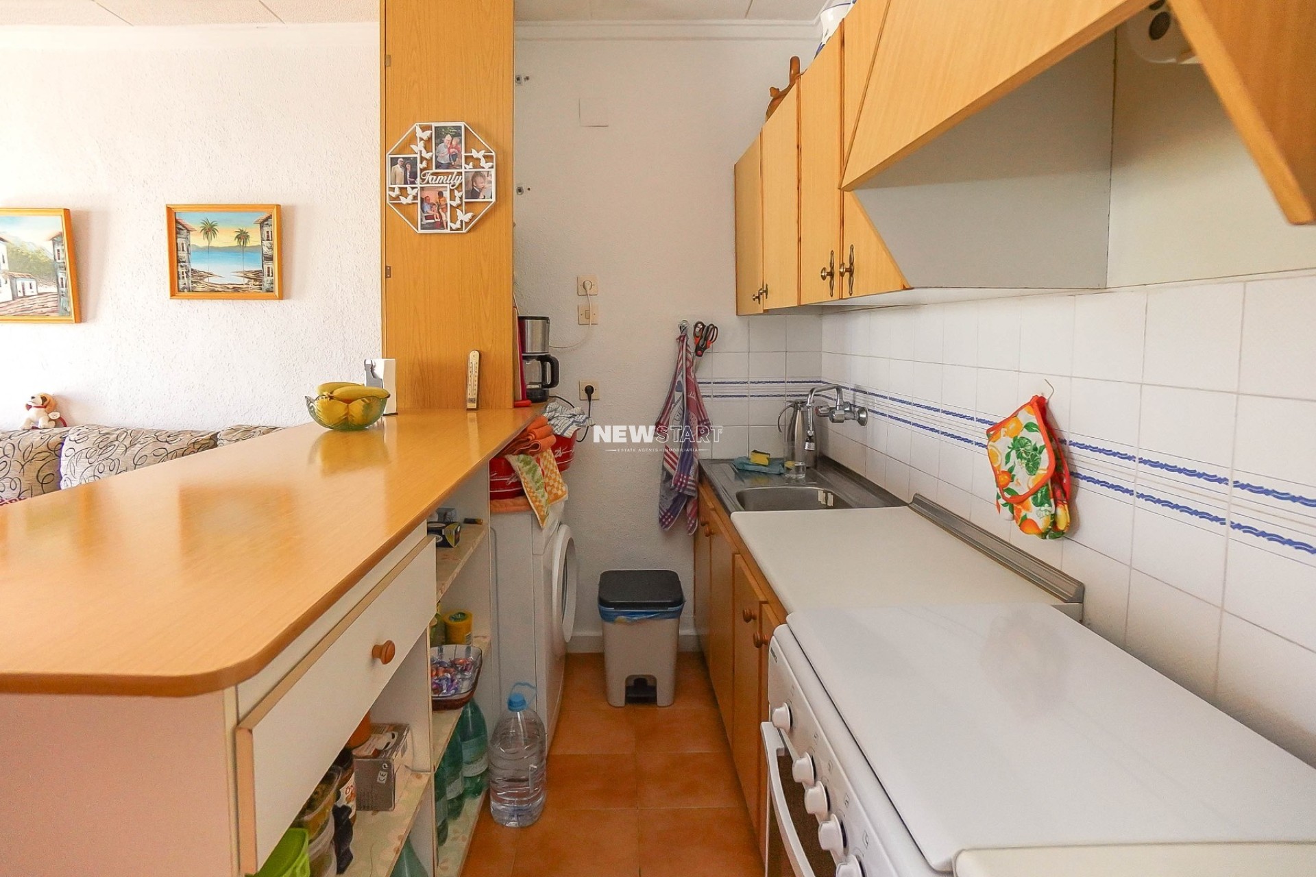 Resale - End Terraced Townhouse - La Marina - Urb. La Marina