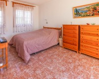 Resale - End Terraced Townhouse - La Marina - Urb. La Marina