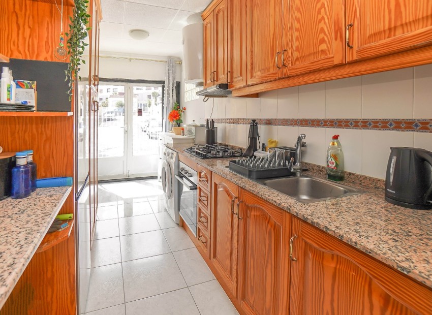 Resale - Independent Villa - La Marina - Urb. La Marina