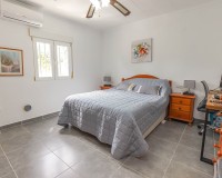 Resale - Independent Villa - La Marina - Urb. La Marina