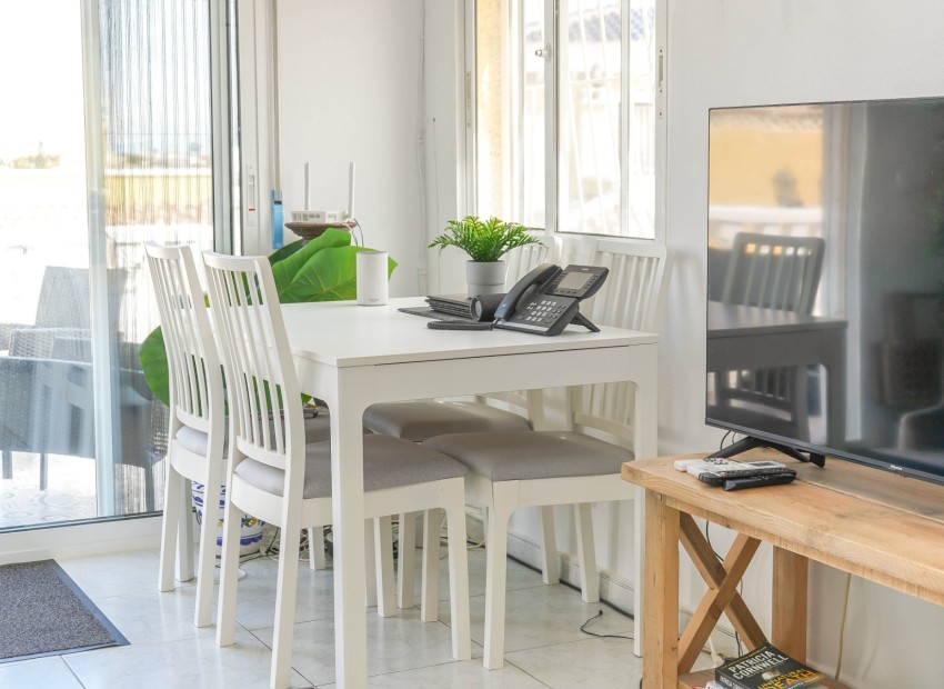 Resale - Independent Villa - La Marina - Urb. La Marina