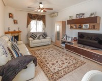 Resale - Independent Villa - La Marina - Urb. La Marina