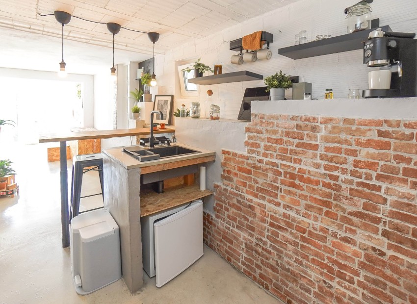 Resale - Independent Villa - La Marina - Urb. La Marina