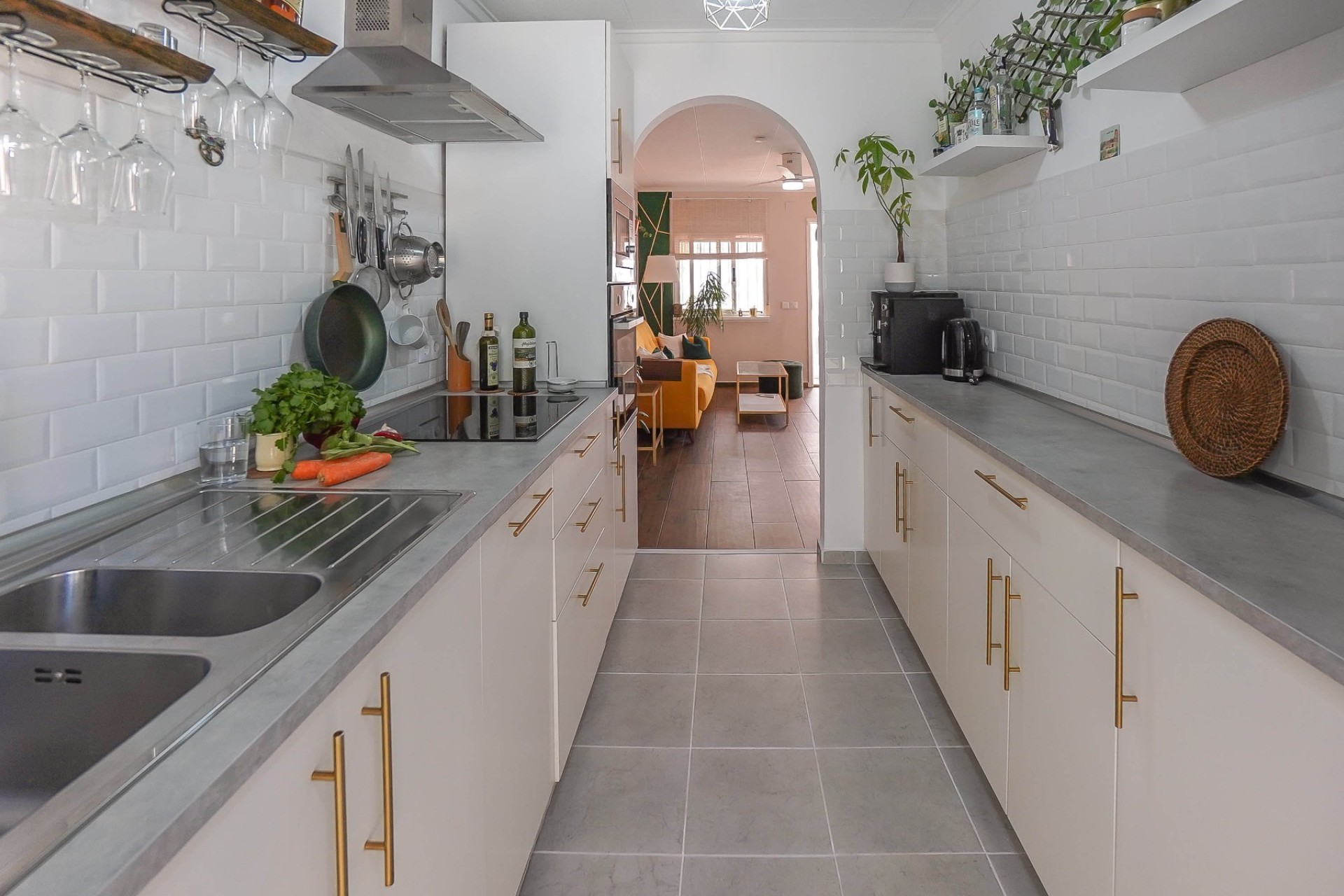 Resale - Independent Villa - La Marina - Urb. La Marina
