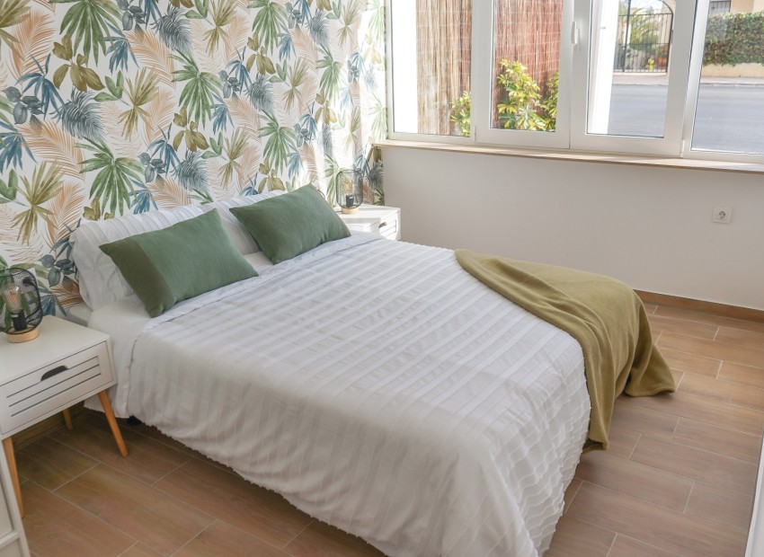Resale - Independent Villa - La Marina - Urb. La Marina