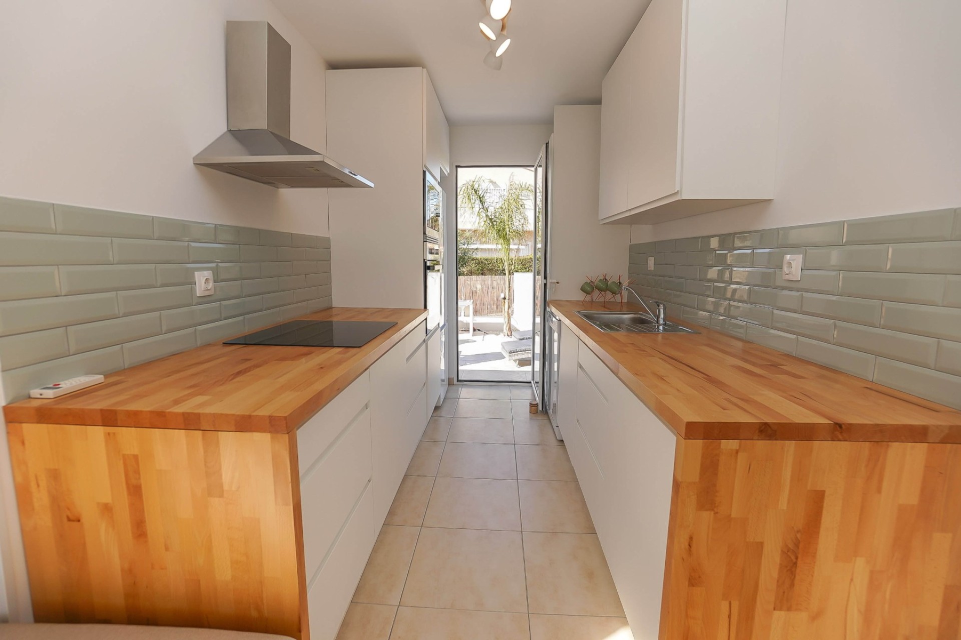 Resale - Independent Villa - La Marina - Urb. La Marina