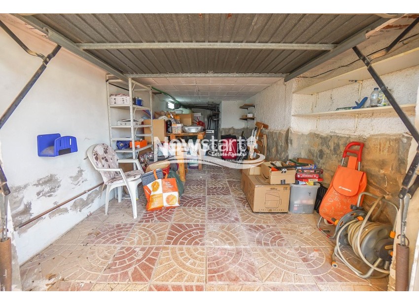 Resale -  - La Marina - Urb. La Marina