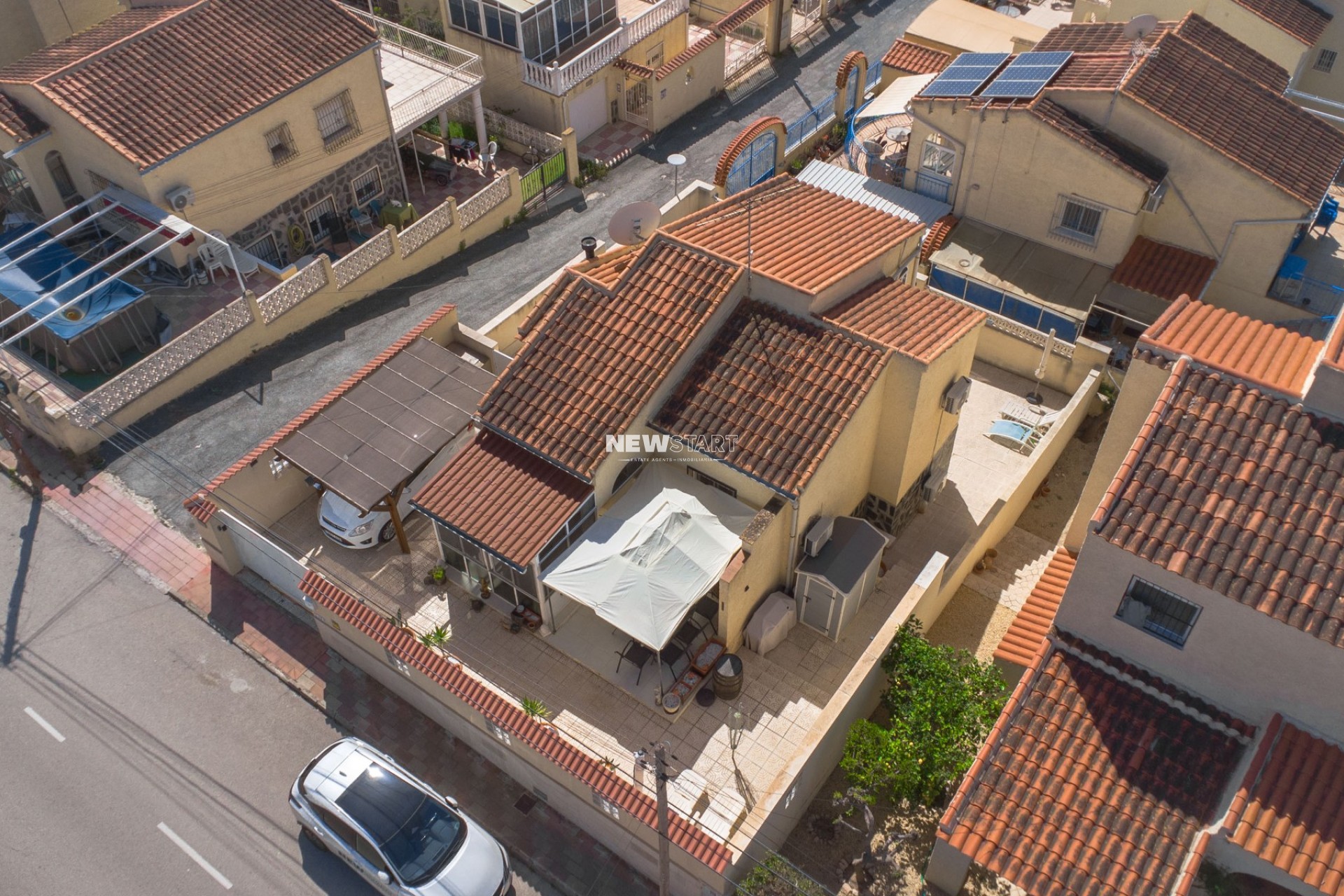 Resale -  - La Marina - Urb. La Marina