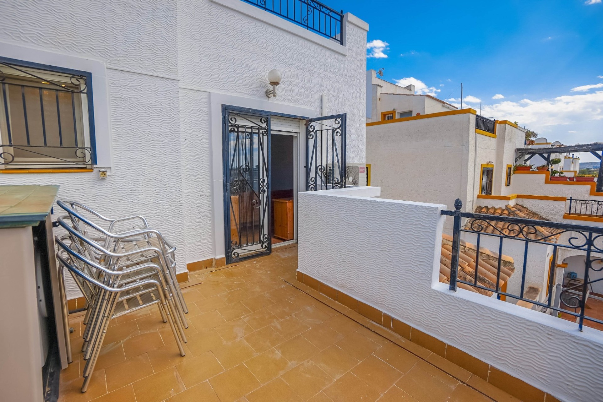 Resale - Quad - Julia - La Marina - Urb. La Marina