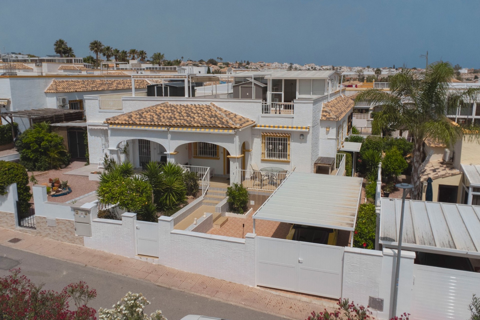 Resale - Quad - Julia - La Marina - Urb. La Marina