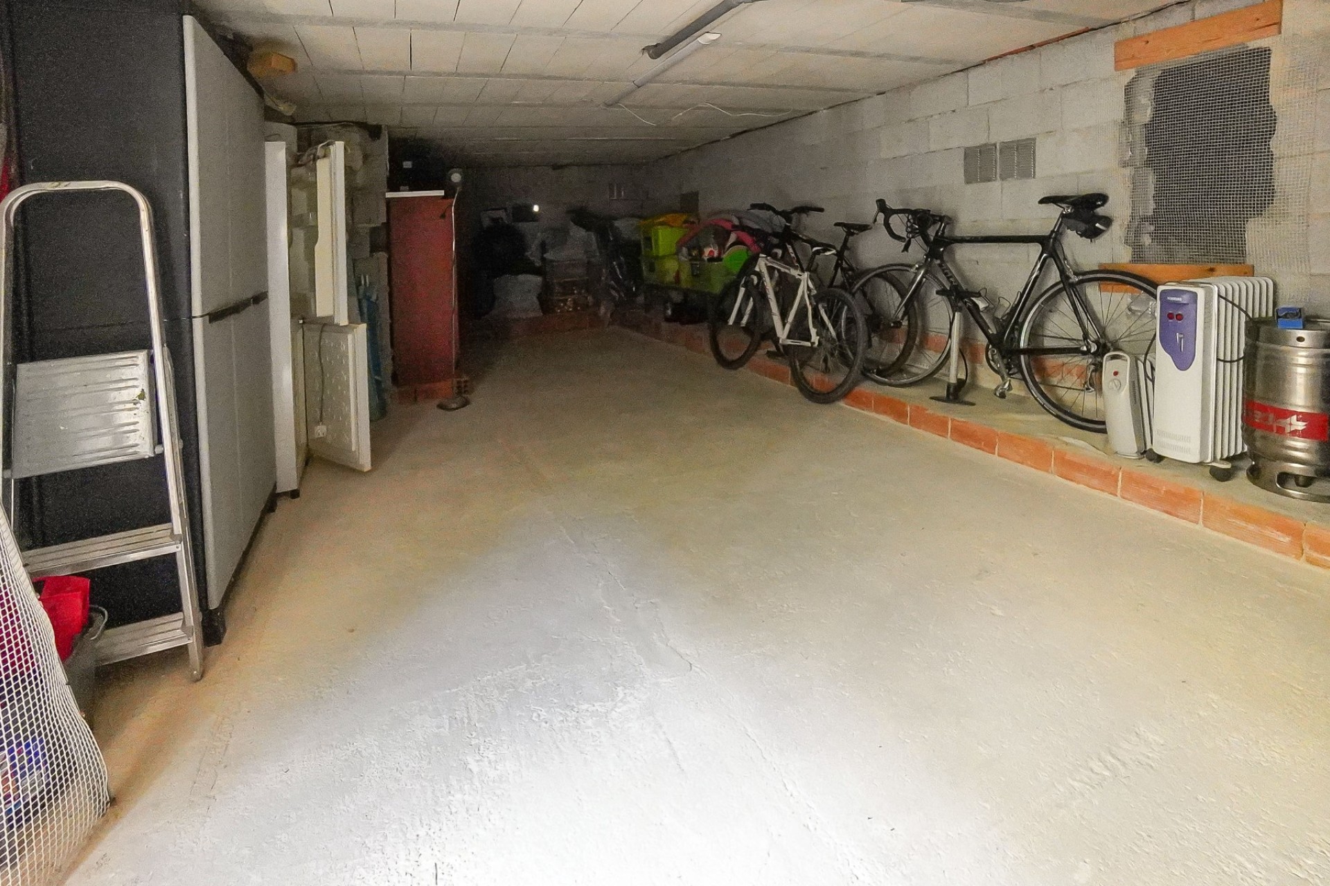 Resale - Quad - Julia - La Marina - Urb. La Marina