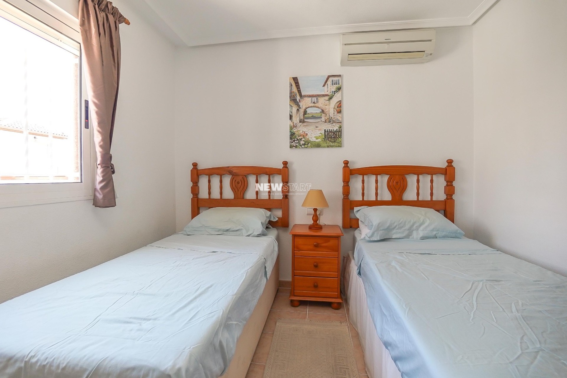 Resale - Quad - La Marina - Urb. La Escuera