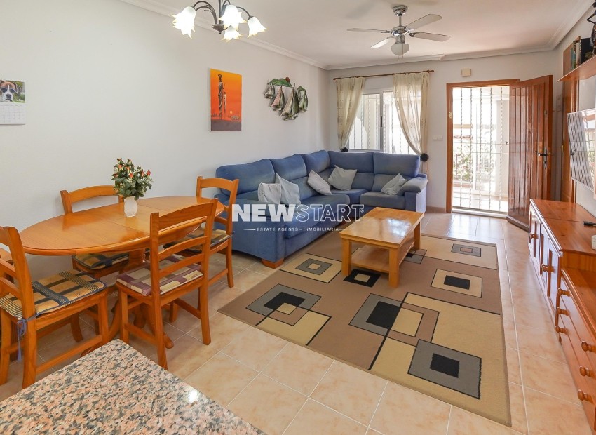 Resale - Quad - La Marina - Urb. La Escuera