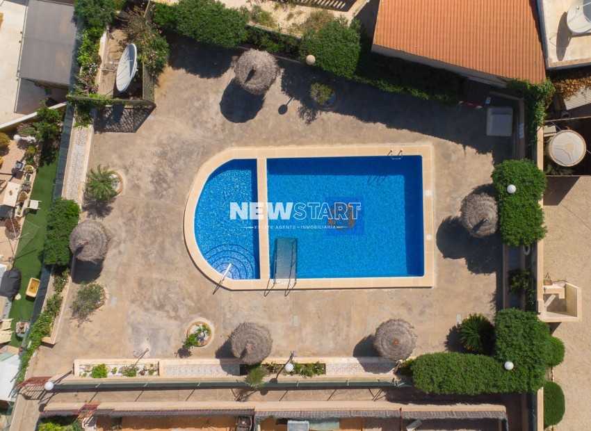 Resale - Quad - La Marina - Urb. La Escuera