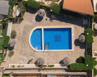 Resale - Quad - La Marina - Urb. La Escuera