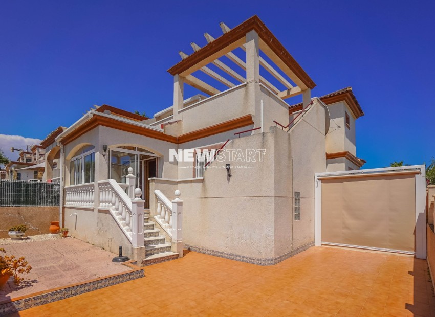 Resale - Quad - La Marina - Urb. La Marina