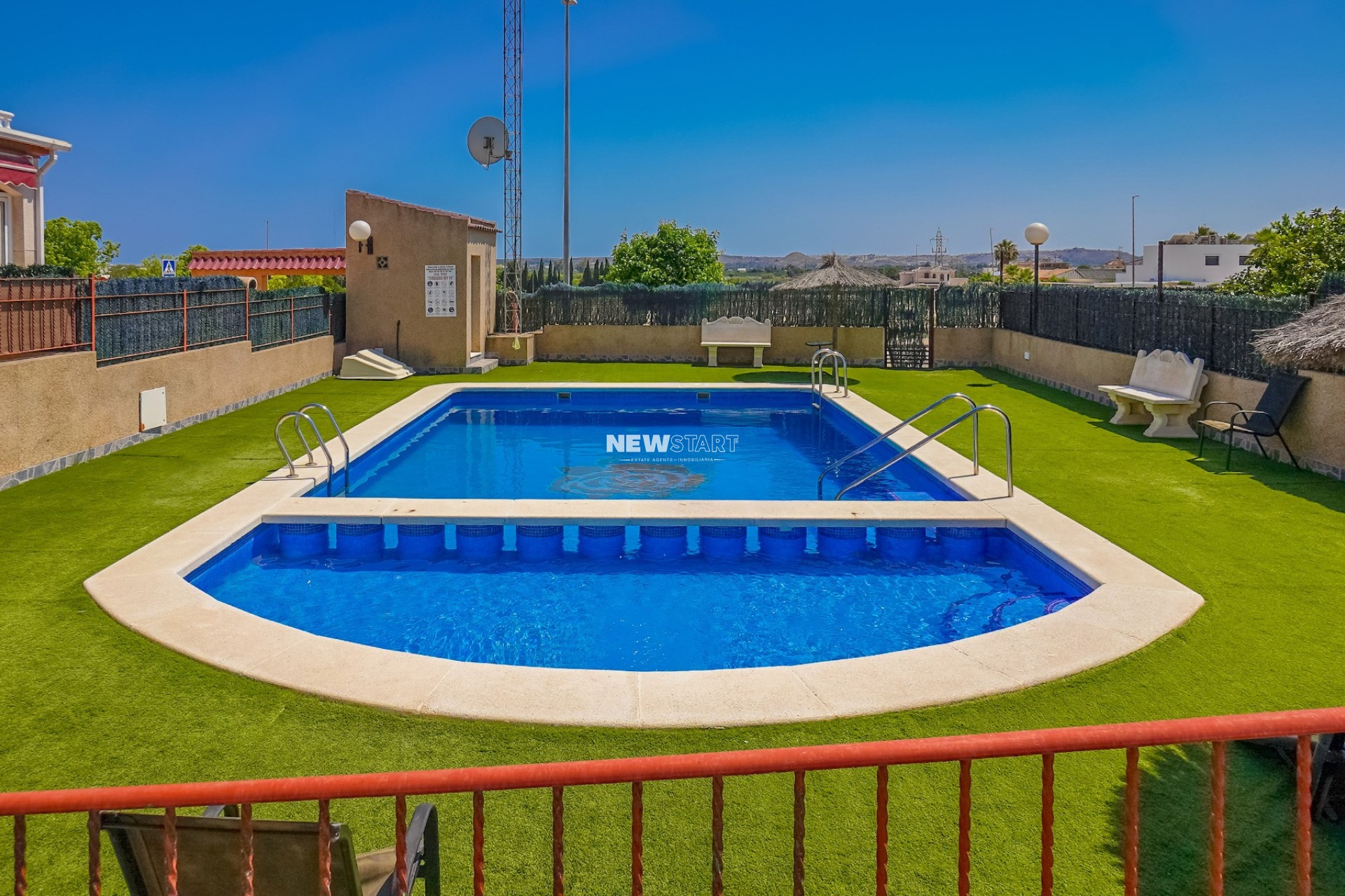 Resale - Quad - La Marina - Urb. La Marina