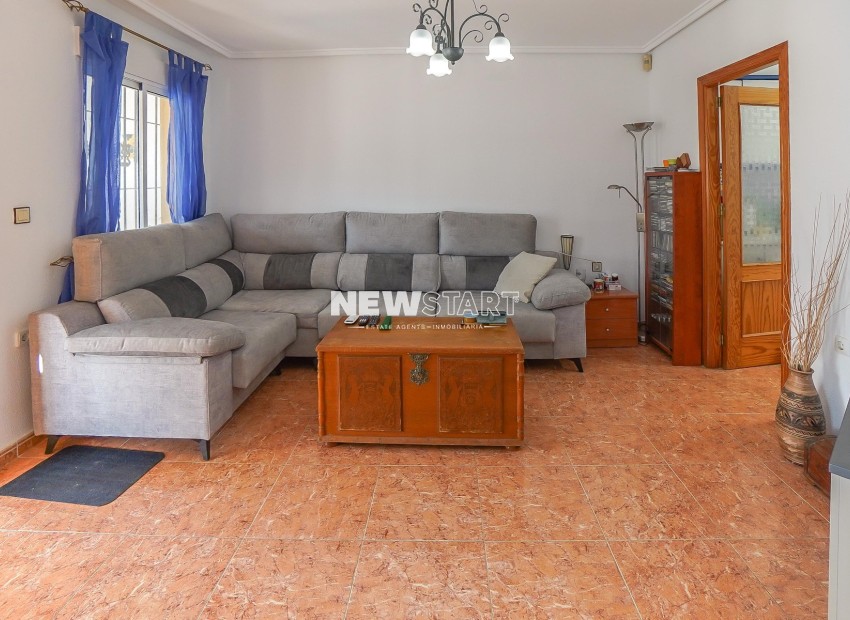 Resale - Quad - La Marina - Urb. La Marina