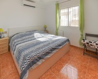 Resale - Quad - La Marina - Urb. La Marina