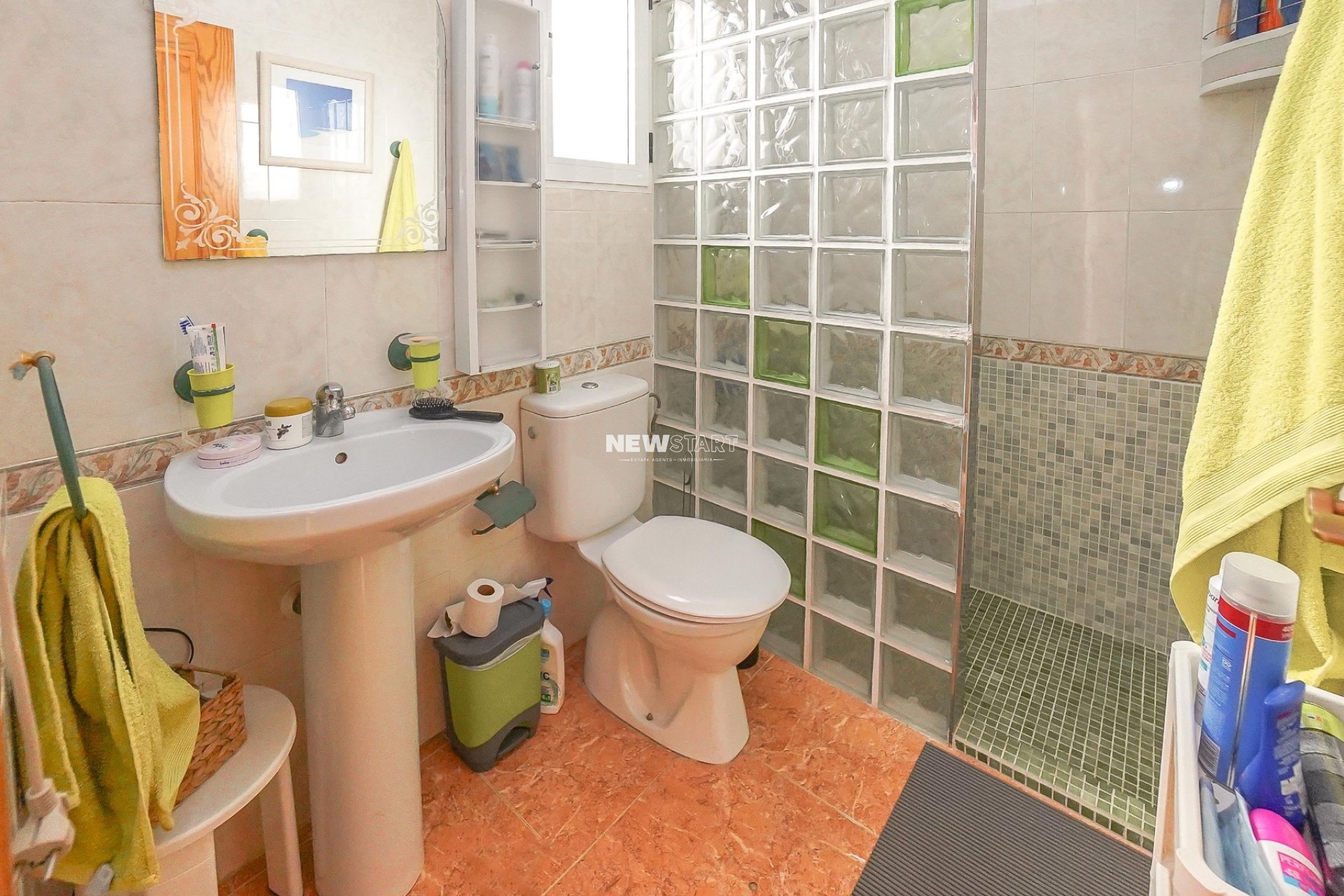 Resale - Quad - La Marina - Urb. La Marina