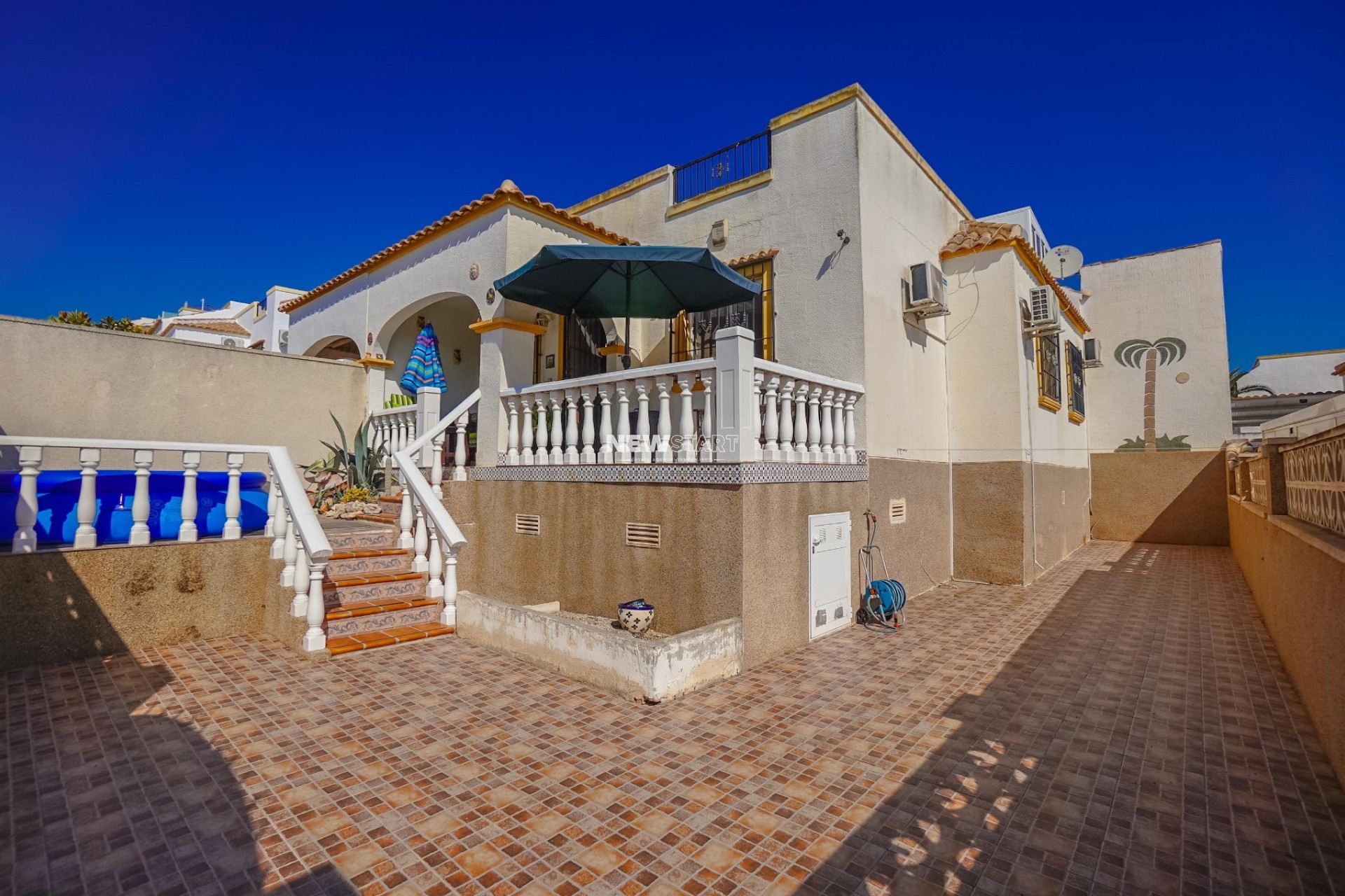 Resale - Quad - La Marina - Urb. La Marina