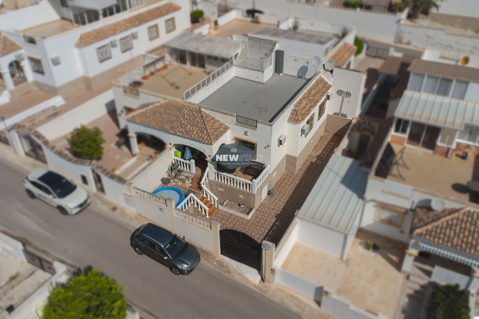 Resale - Quad - La Marina - Urb. La Marina