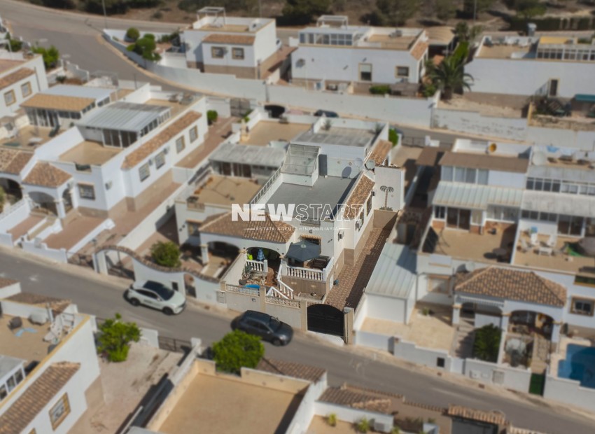 Resale - Quad - La Marina - Urb. La Marina