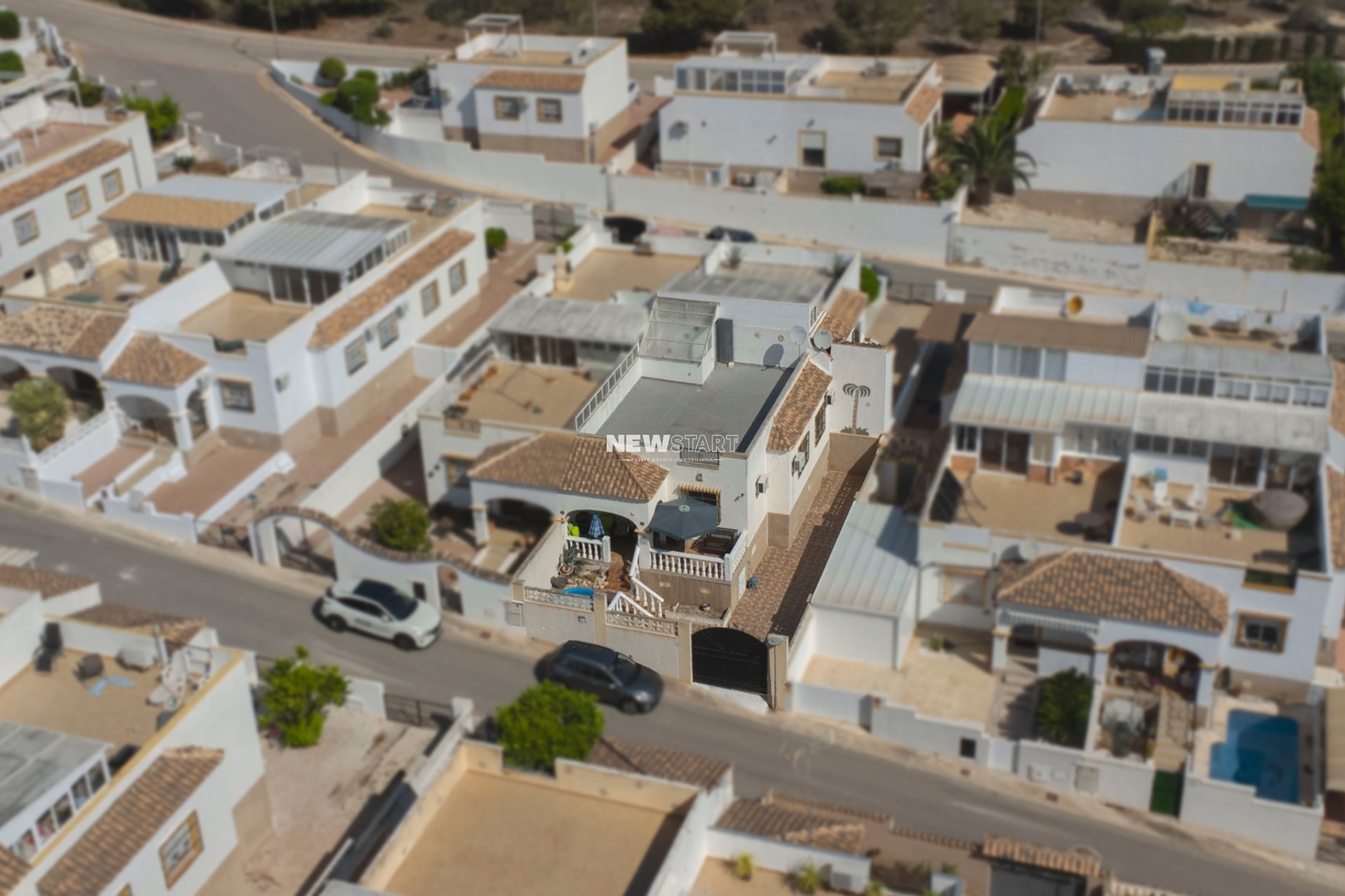 Resale - Quad - La Marina - Urb. La Marina