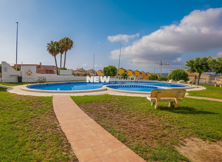 Resale - Quad - La Marina - Urb. La Marina