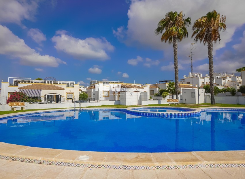 Resale - Quad - La Marina - Urb. La Marina