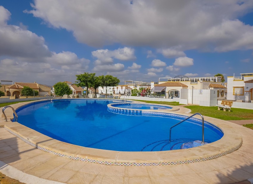 Resale - Quad - La Marina - Urb. La Marina
