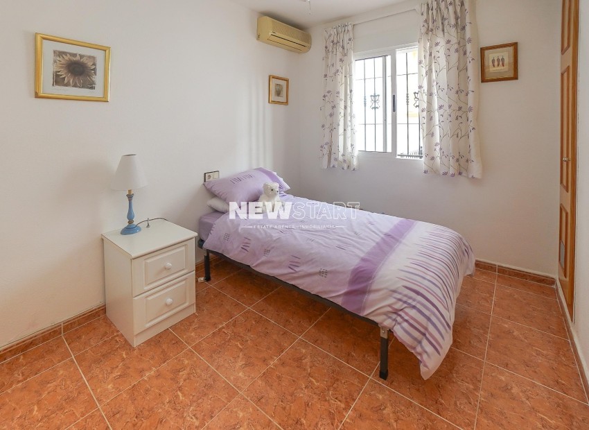 Resale - Quad - La Marina - Urb. La Marina