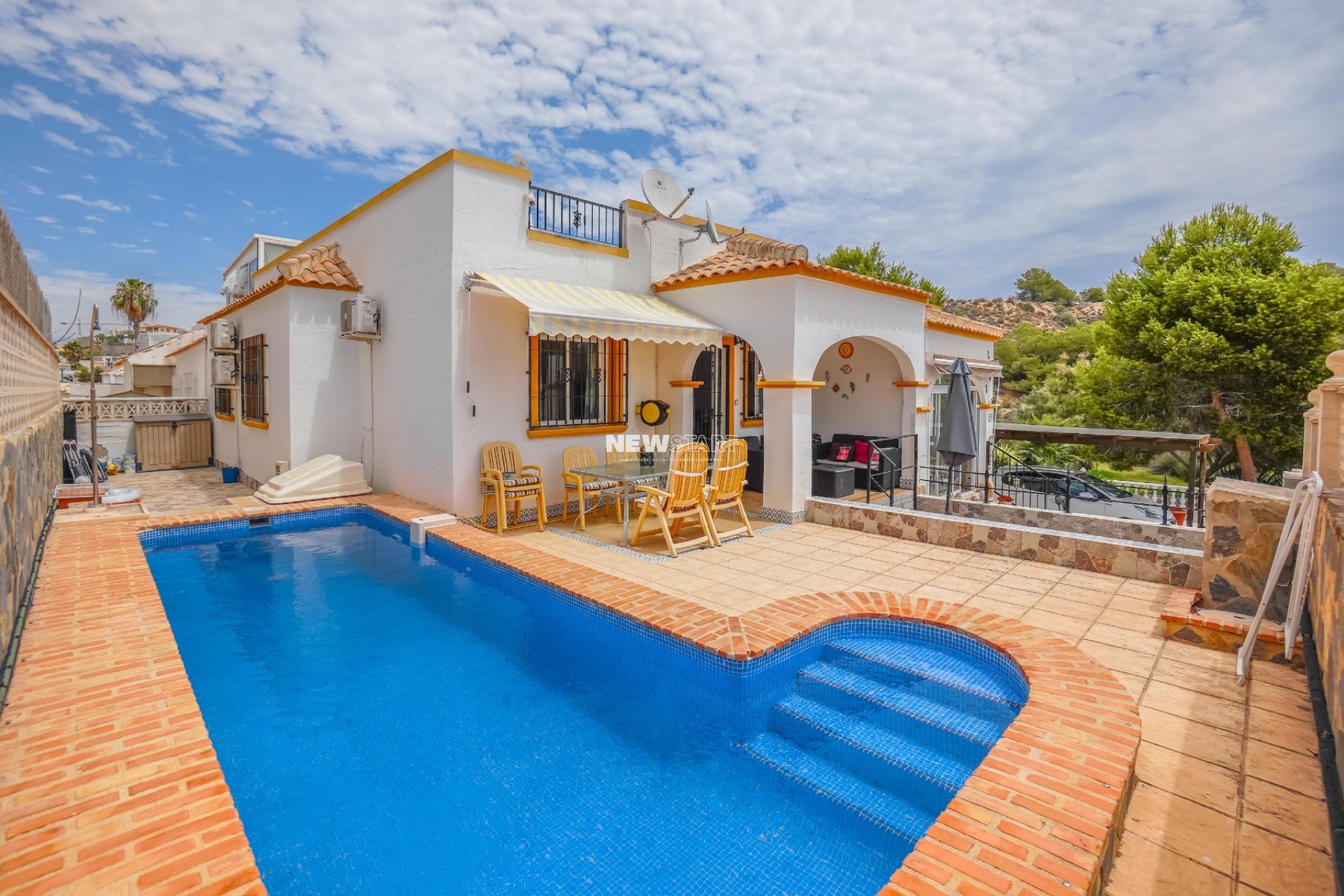 Resale - Quad - La Marina - Urb. La Marina