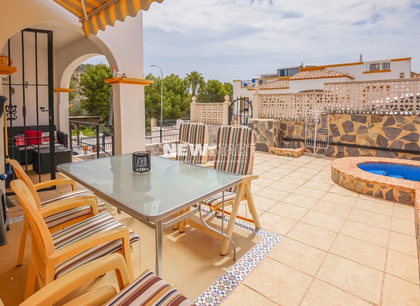 Resale - Quad - La Marina - Urb. La Marina