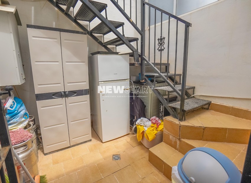 Resale - Quad - La Marina - Urb. La Marina
