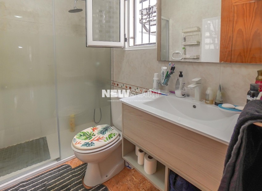 Resale - Quad - La Marina - Urb. La Marina